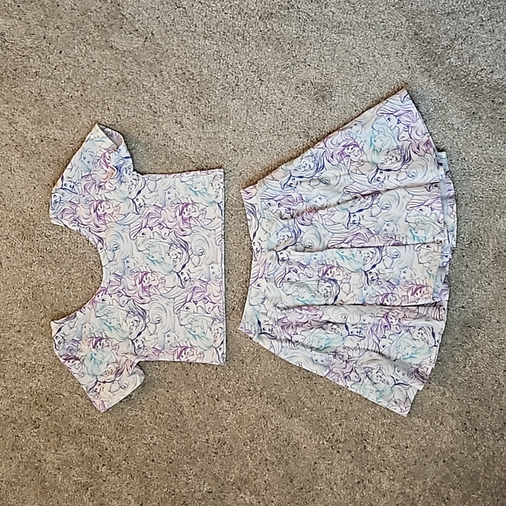 WRK Wild Rich Kids Ariel Cropped Top and Skirt Set Size 11/12